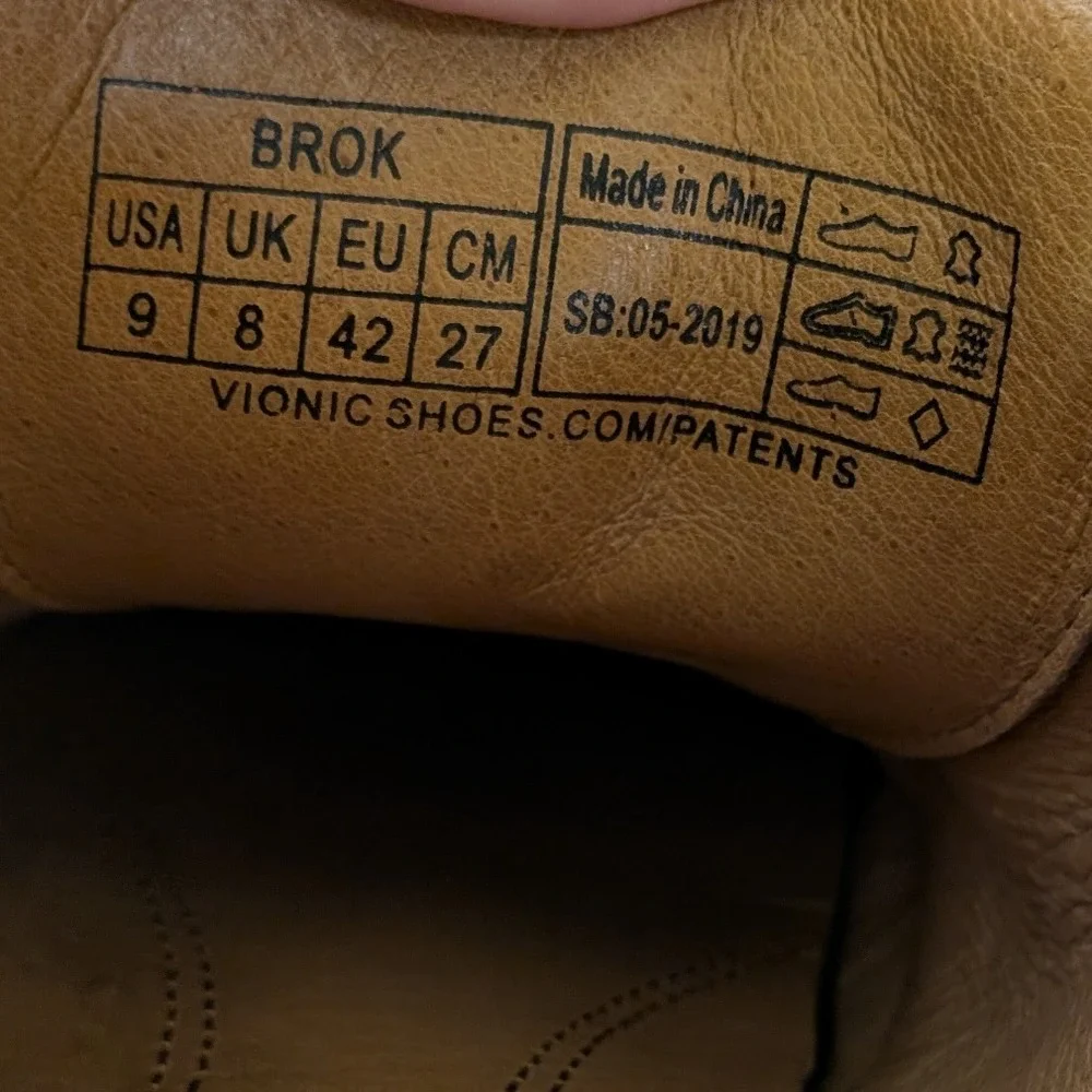 Vionic premium leather